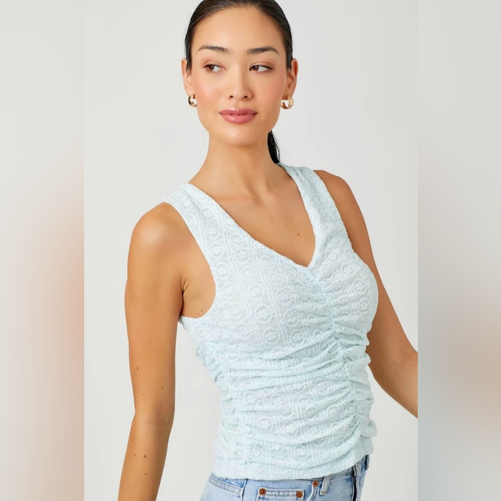 NWT | Mystree | Suzy Floral Ruched Tank | Light Blue | M